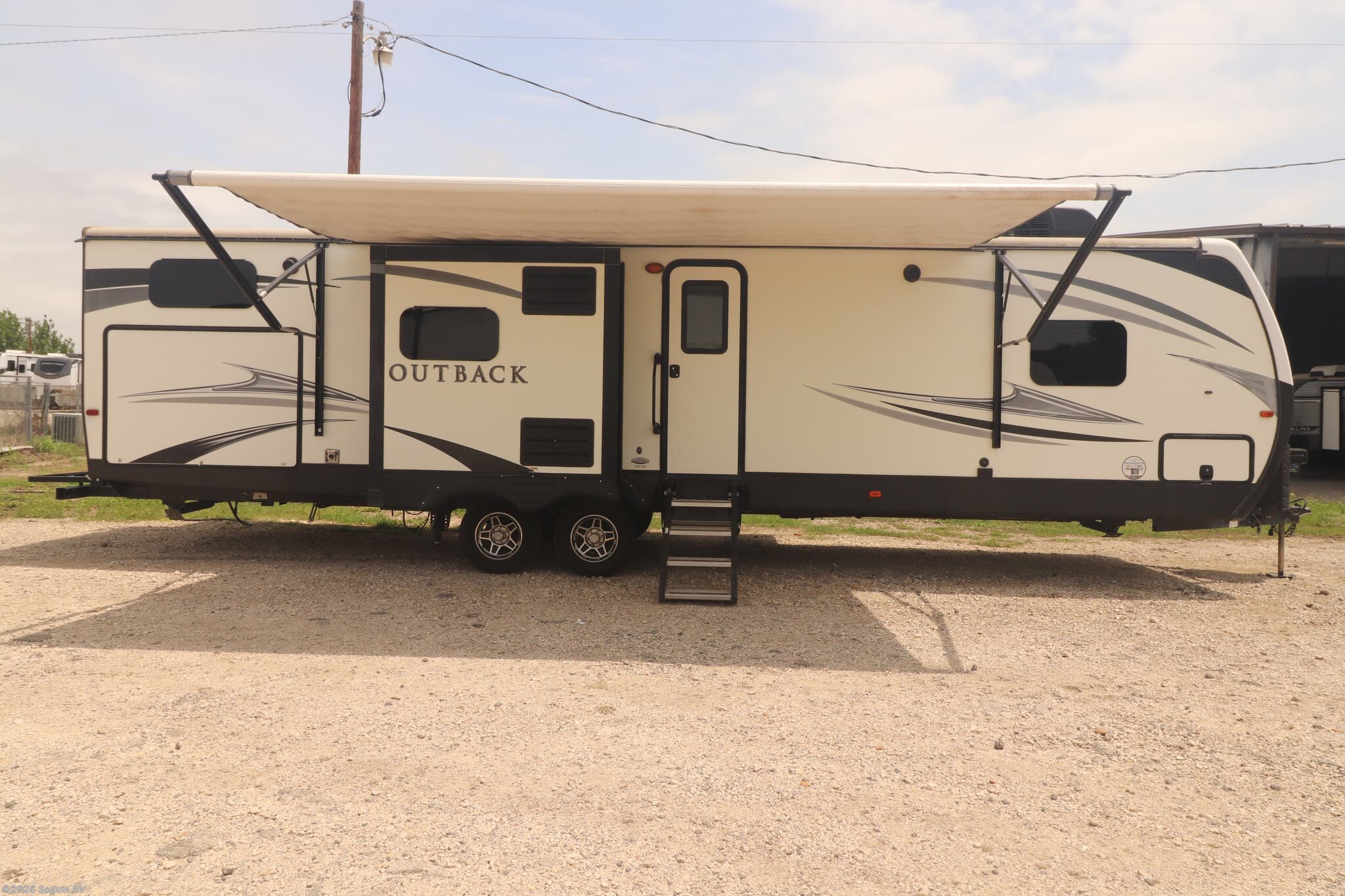 Used 2018 Keystone Outback 325BH available in Seguin, Texas