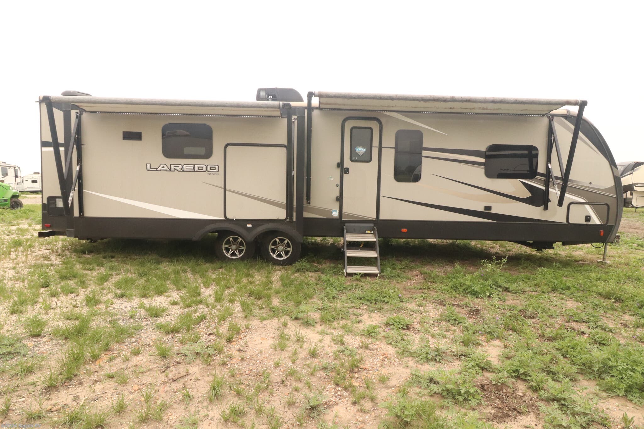 Used 2020 Keystone Laredo 335MK available in Seguin, Texas