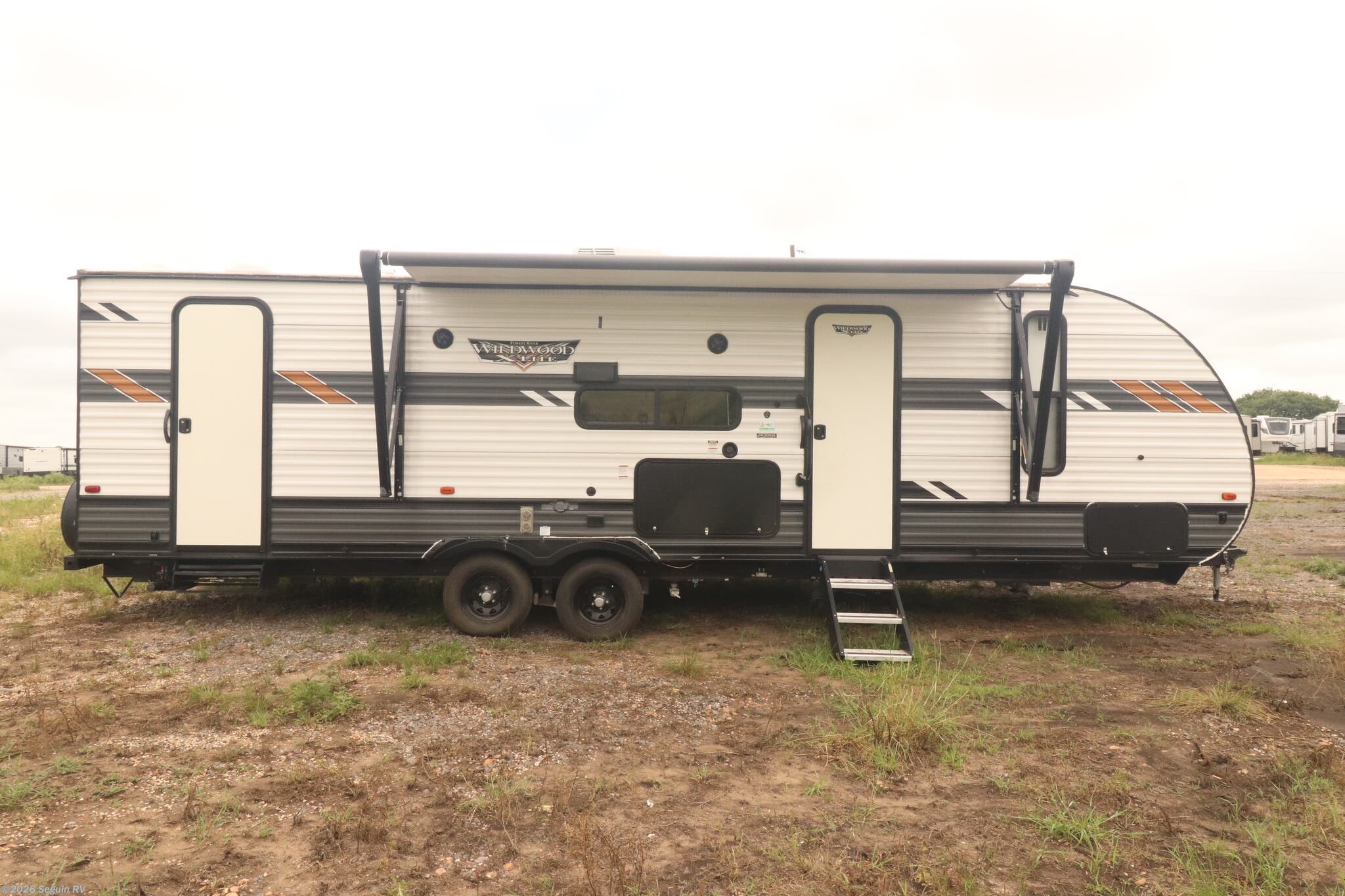 Used 2022 Forest River Wildwood X-Lite 263BHXL available in Seguin, Texas