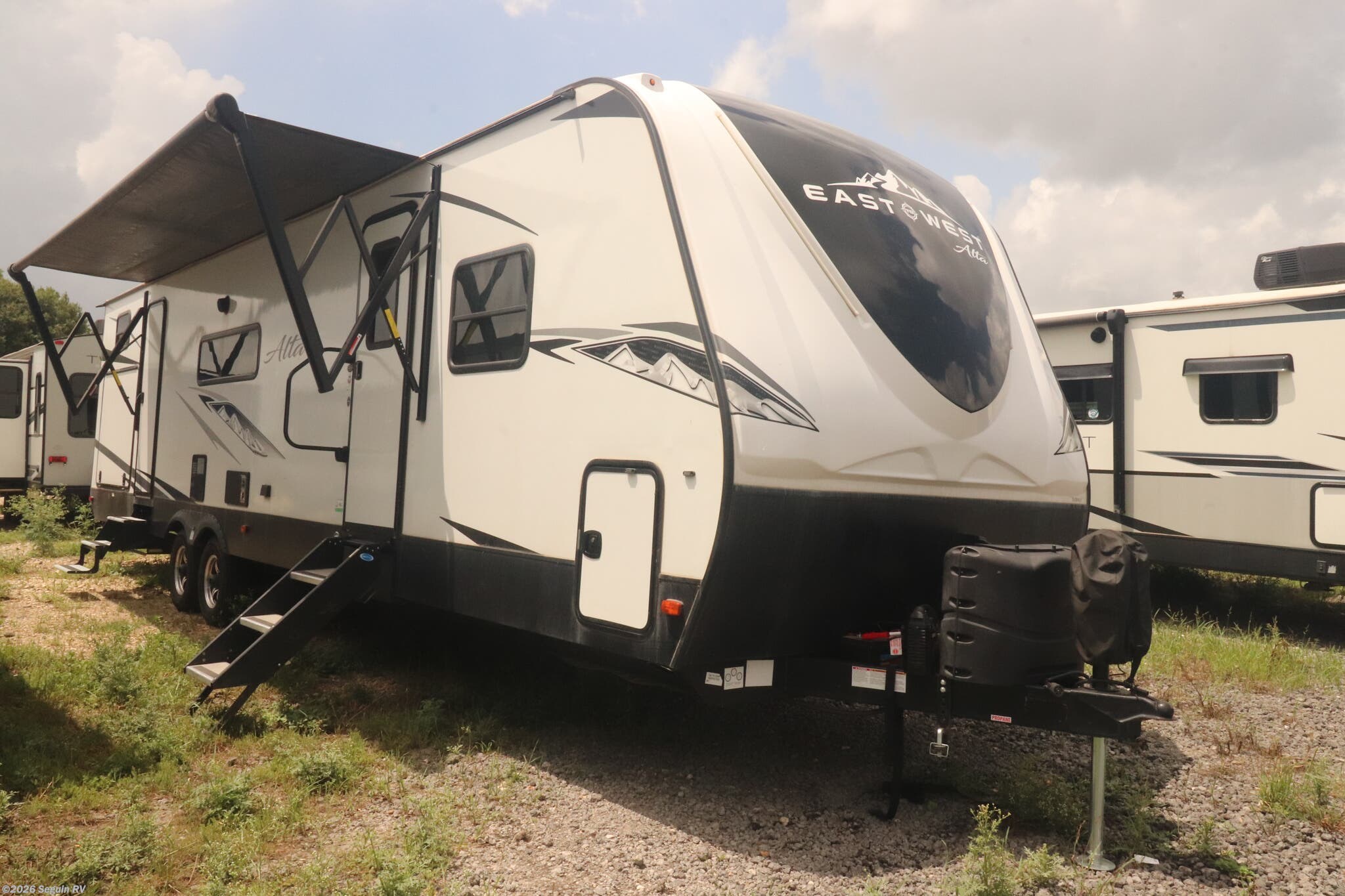 2022 Alta 3150 KBH by East to West from Seguin RV in Seguin, Texas