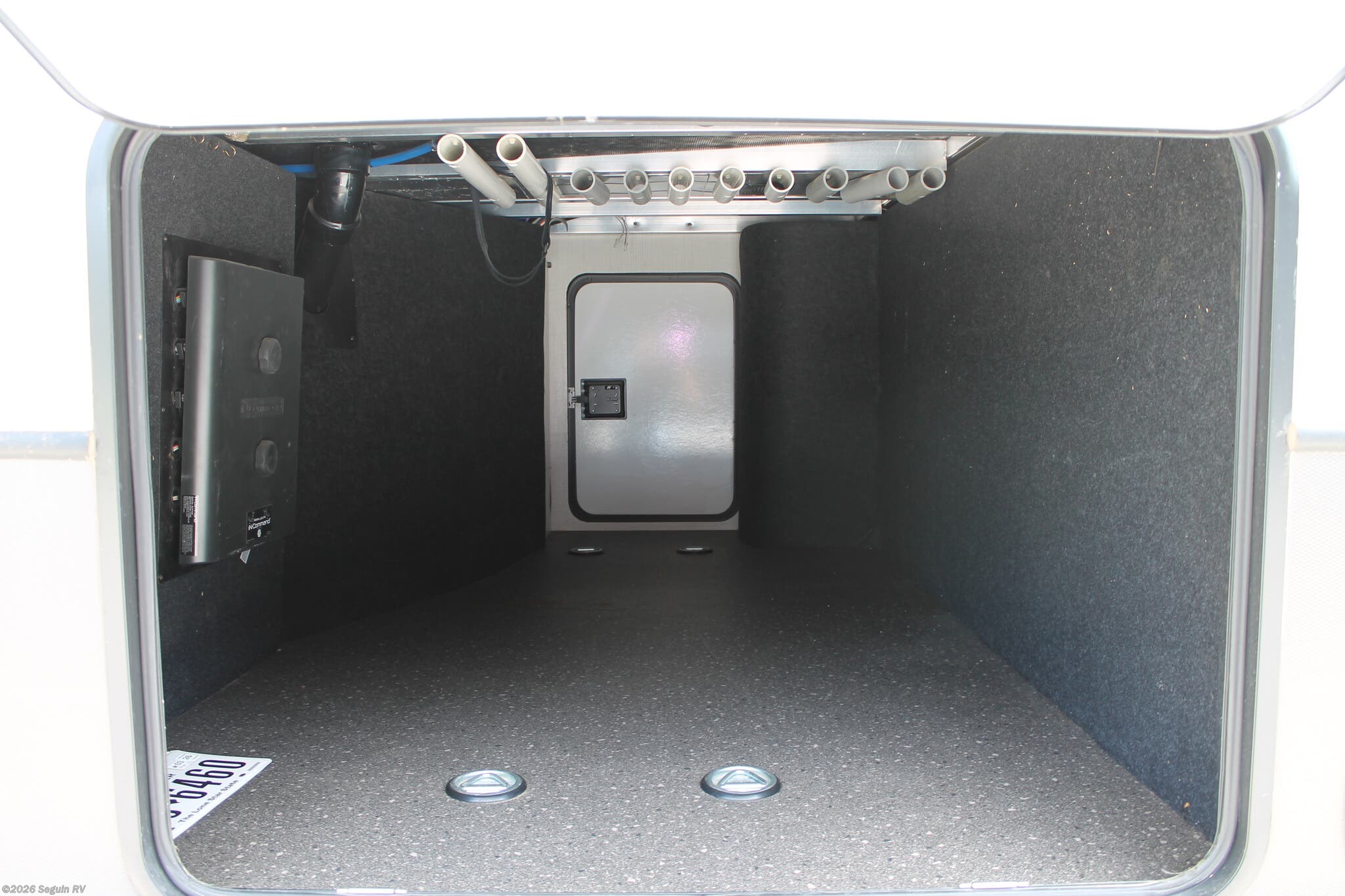 Used 2021 Keystone Alpine 3220RL available in Seguin, Texas