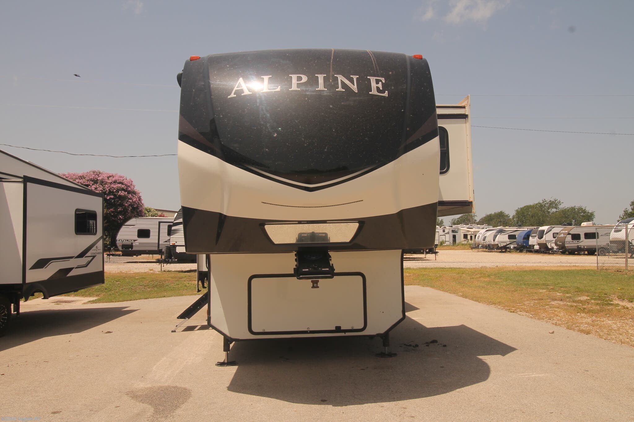 2021 Keystone Alpine 3220RL - Used Travel Trailer For Sale by Seguin RV in Seguin, Texas features Stainless Appliances