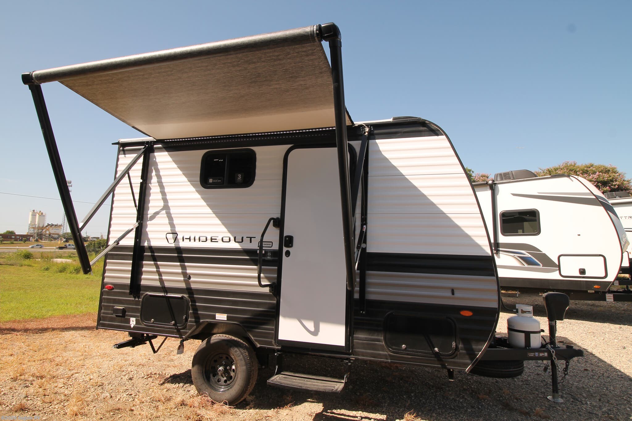 New 2026 Keystone Hideout Mini 123BB available in Seguin, Texas