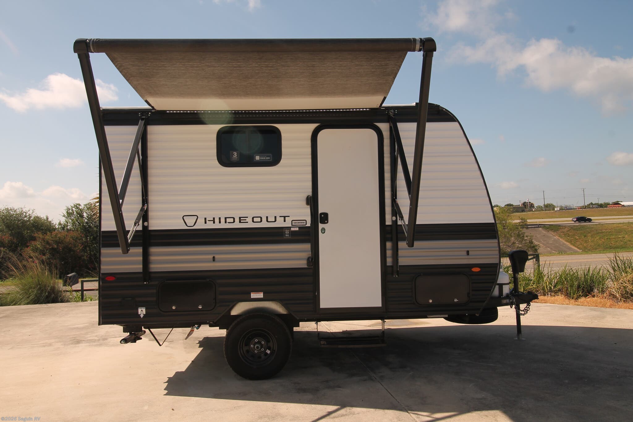 New 2026 Keystone Hideout Mini 123BB available in Seguin, Texas