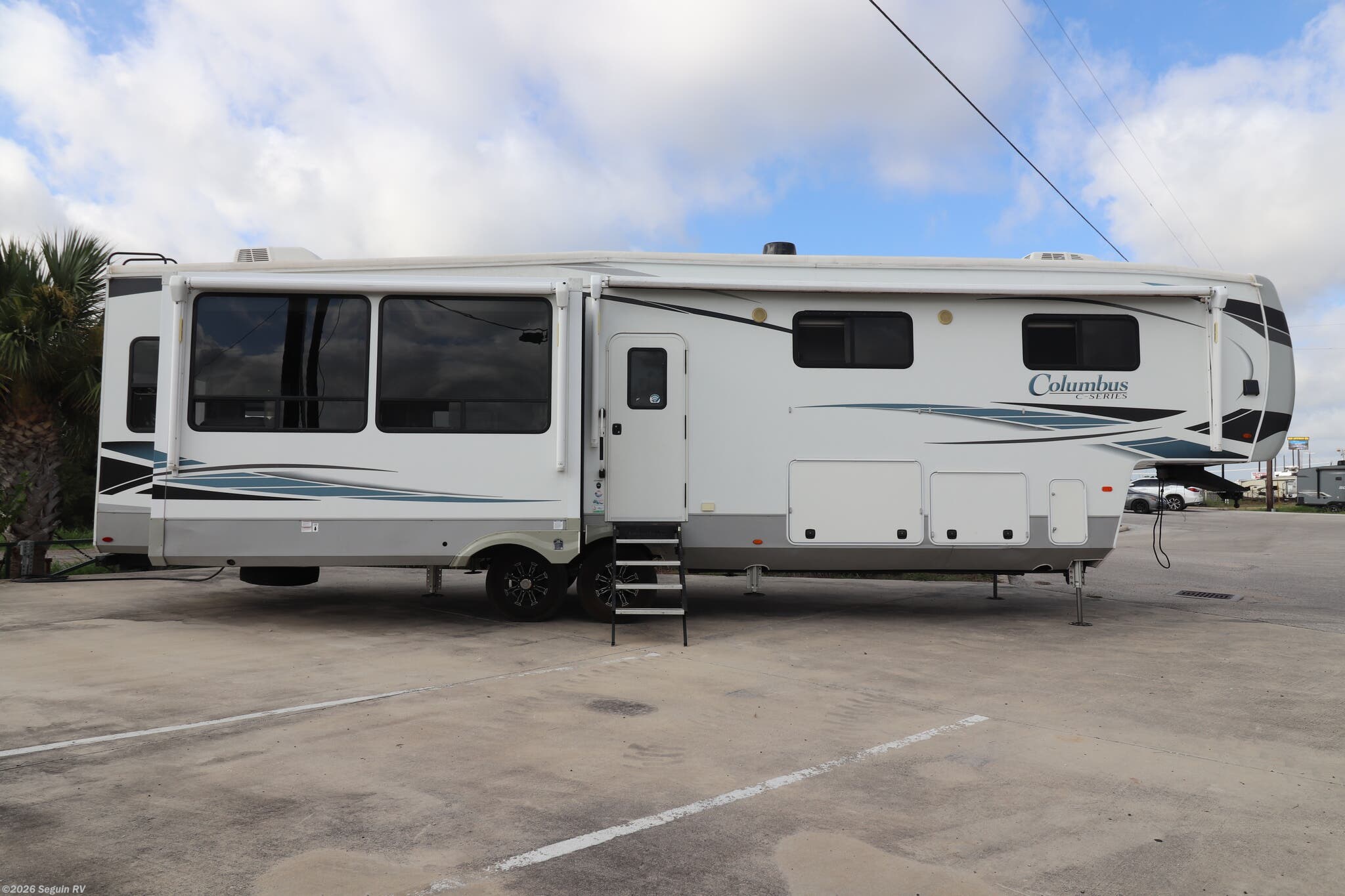 Used 2022 Palomino Columbus C-Series 379MBC available in Seguin, Texas