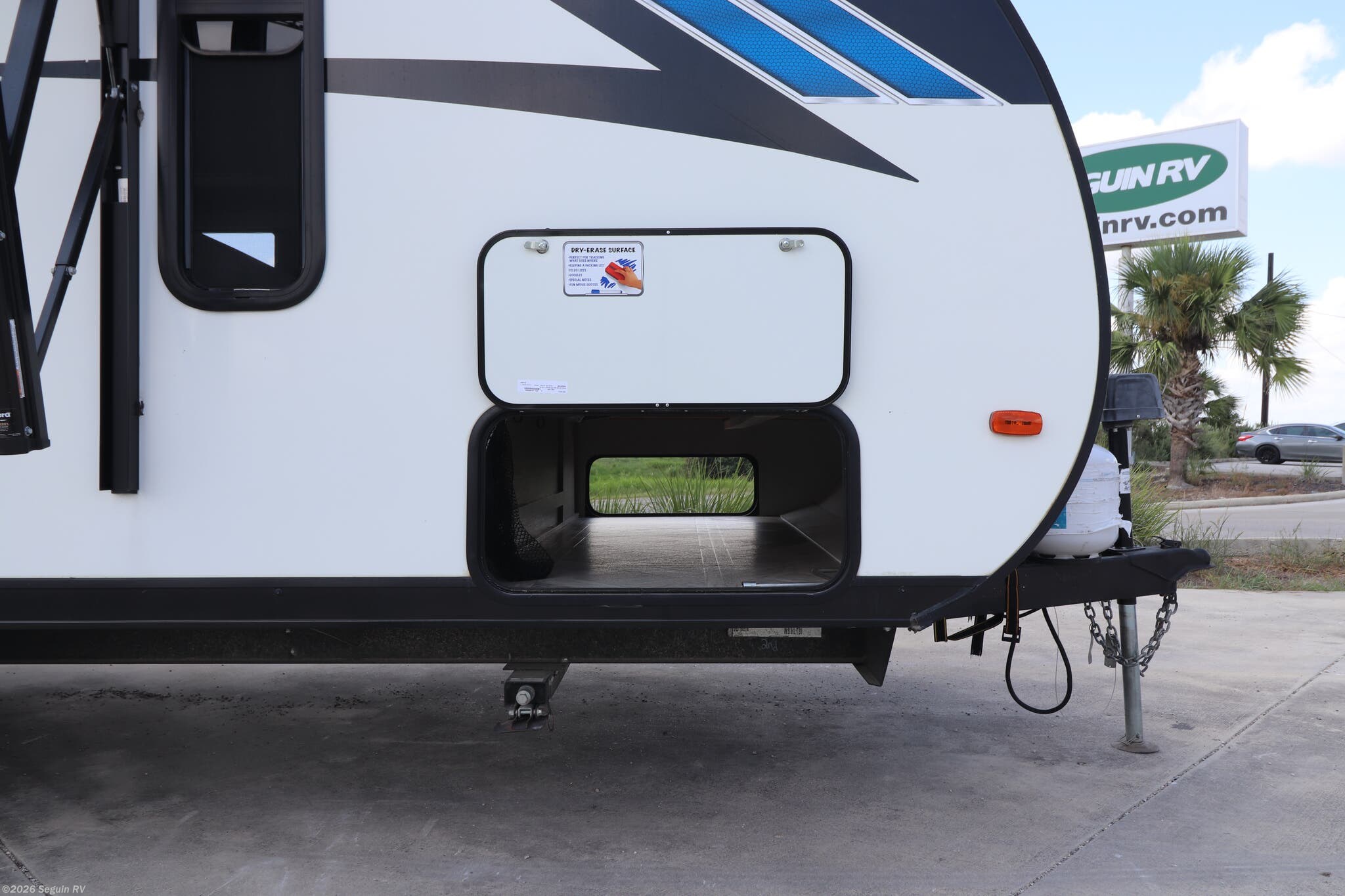 Used 2023 Forest River Salem 261BHXL available in Seguin, Texas
