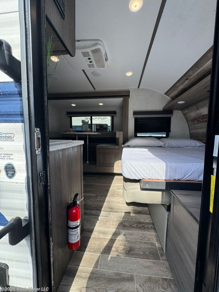 Used 2023 Gulf Stream Ameri-Lite 192DS available in Gibsonton, Florida