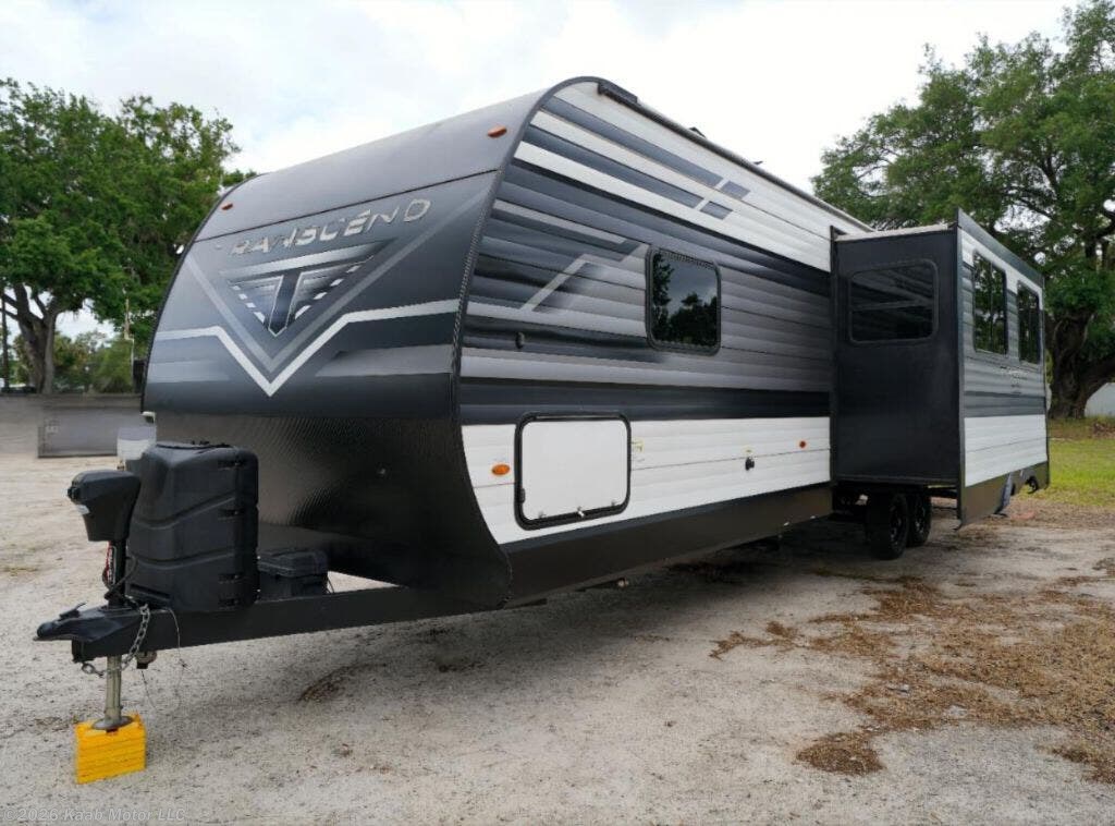 2023 Grand Design Transcend - Used Travel Trailer For Sale by Kaab Motor LLC in Gibsonton, Florida