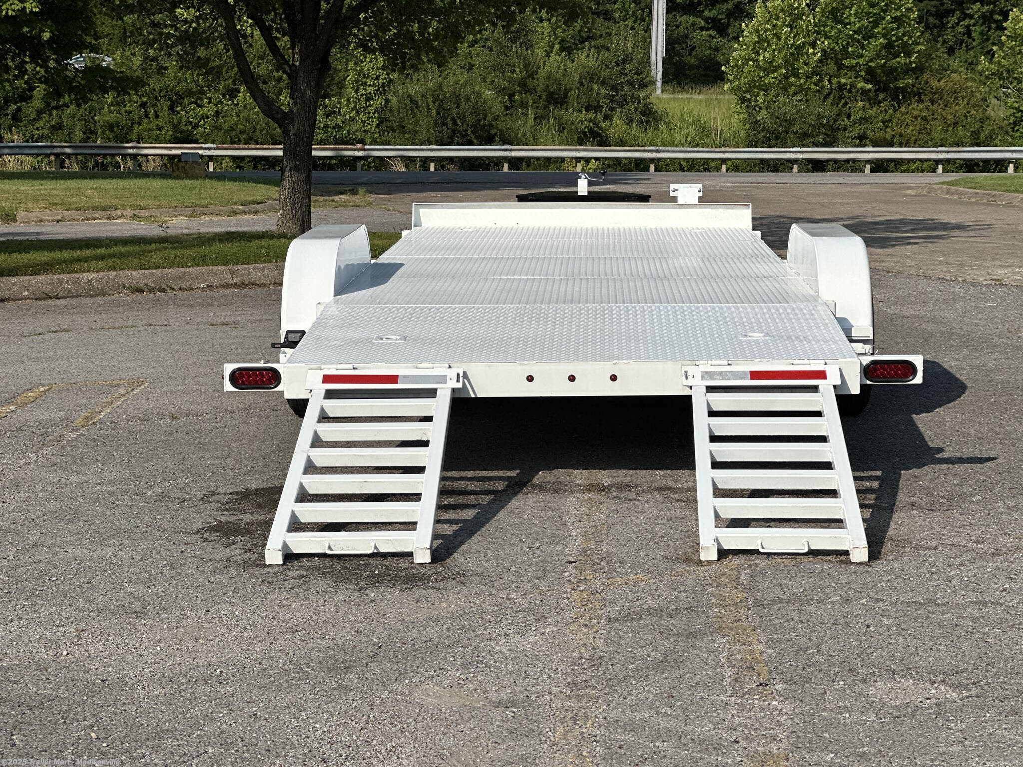 2025 20&apos; Open car hauler Steel deck 2-5200lb axles by Davidson Trailers from Trailer Mart - Madisonville in Madisonville, Kentucky