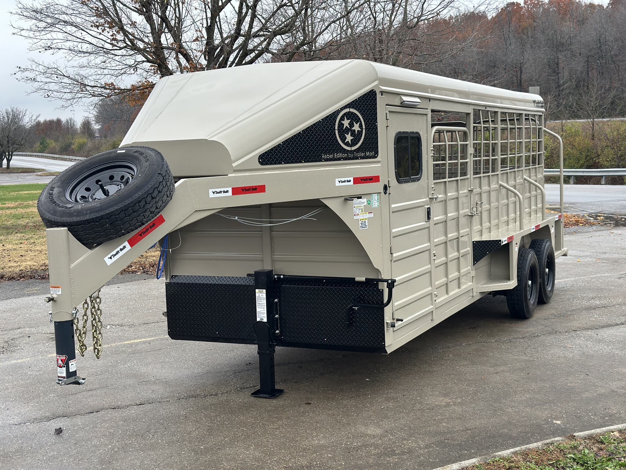 2026 Swift Built 24' Swift Stock / Tack 3 Horse Hauler - New Cattle/Livestock Trailer for sale by Trailer Mart - Clarksville in Clarksville, Tennessee