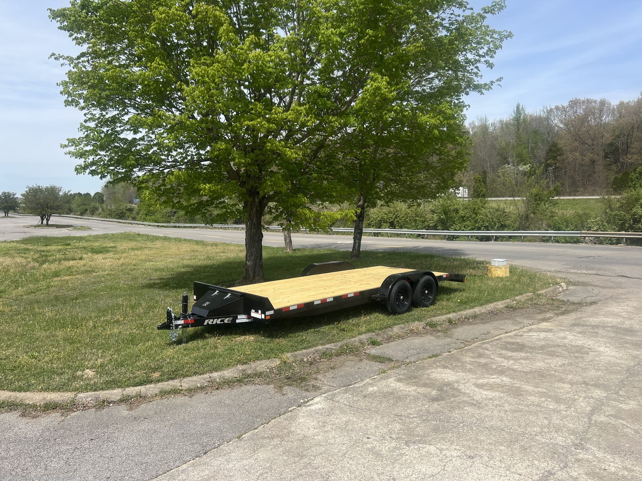 2026 Rice Trailers 9.9k Magnum Car Hauler - New Car Hauler Trailer for sale by Trailer Mart - Madisonville in Madisonville, Kentucky