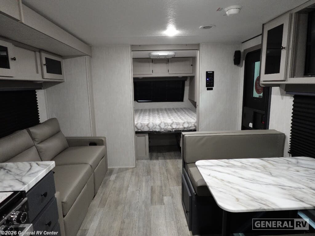 New 2025 Coachmen Apex 300BHS available in South Weber, Utah