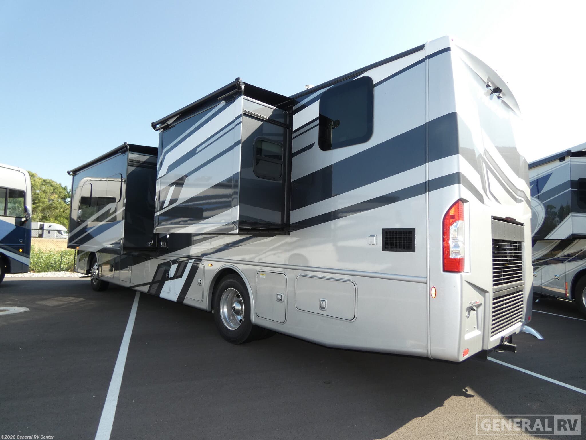 2026 Palazzo GT 37.5 by Thor Motor Coach from General RV Center in South Weber, Utah