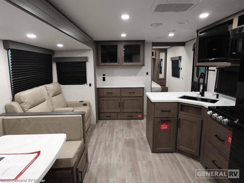 New 2026 Grand Design Transcend 325BHT available in South Weber, Utah