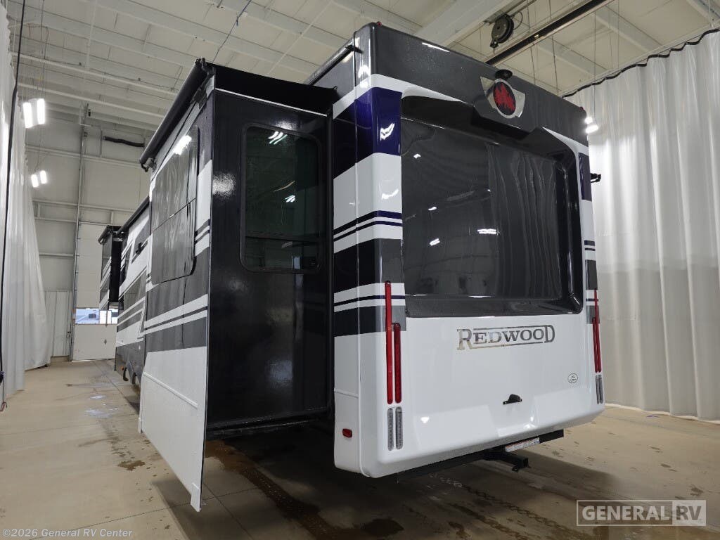 New 2025 CrossRoads Redwood 415RD available in South Weber, Utah