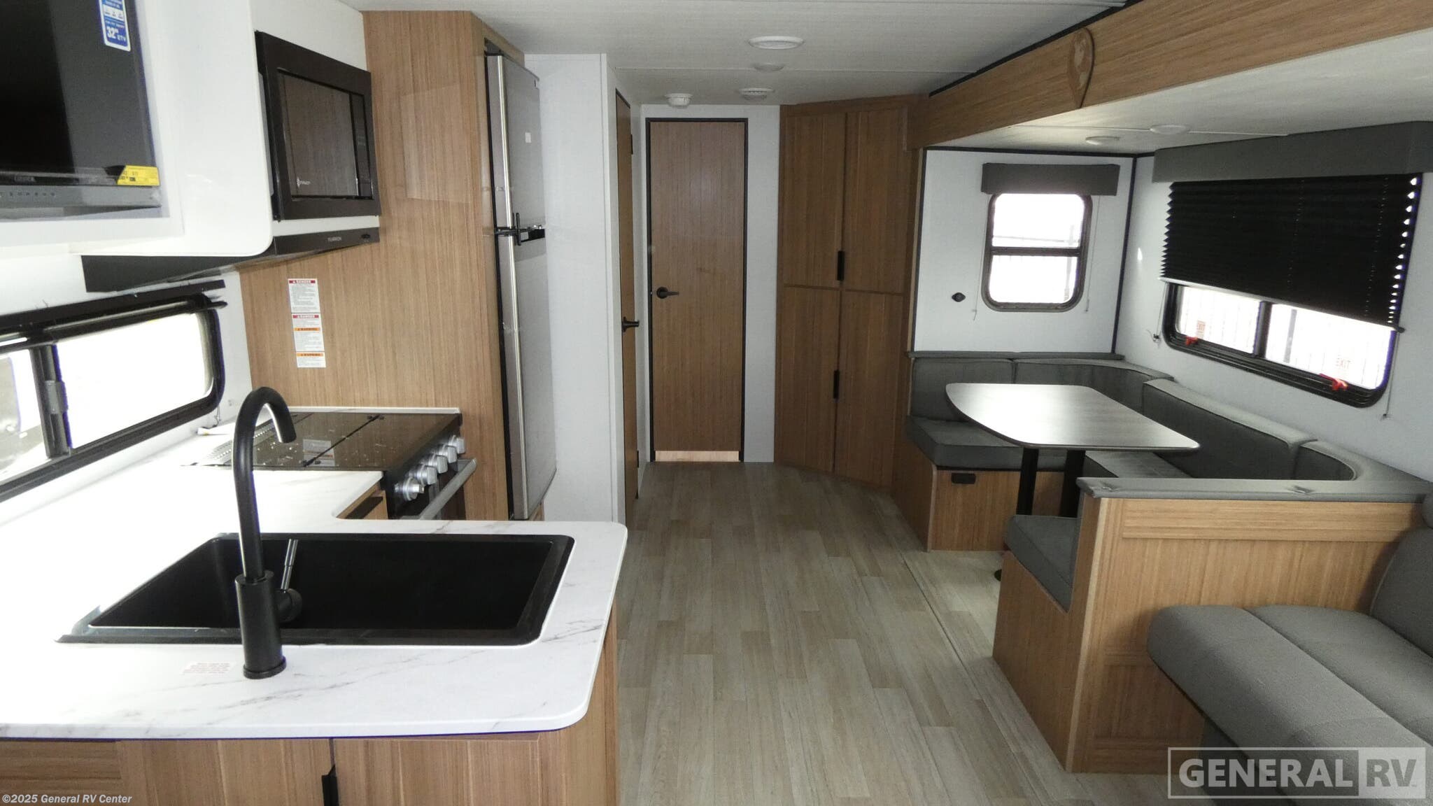 New 2026 Keystone Passport 284QB available in South Weber, Utah