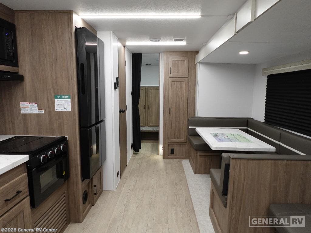 2026 Coachmen Freedom EXPRS 29SE - New Travel Trailer For Sale by General RV Center in South Weber, Utah