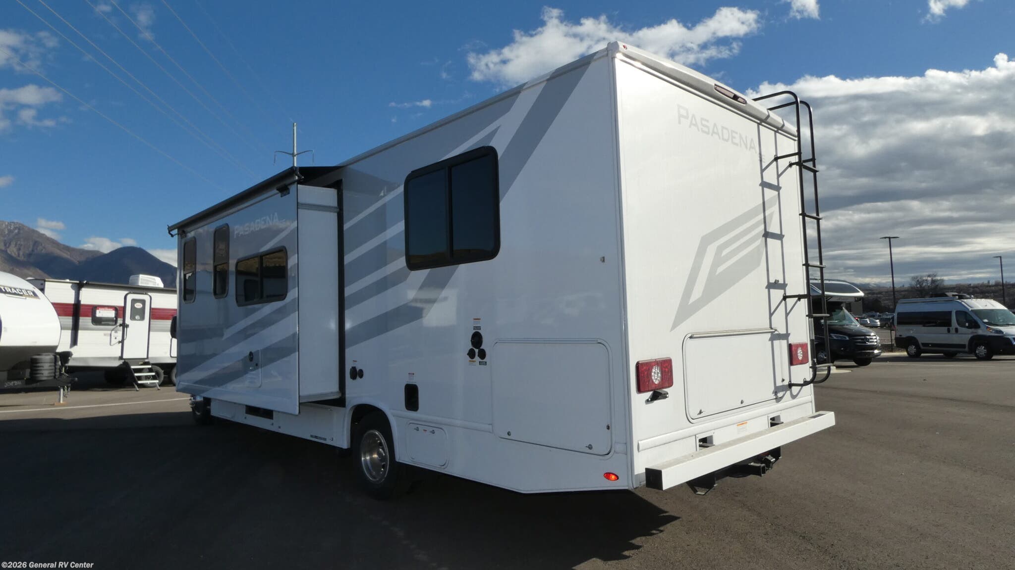 2026 Pasadena SE28 by Thor Motor Coach from General RV Center in South Weber, Utah