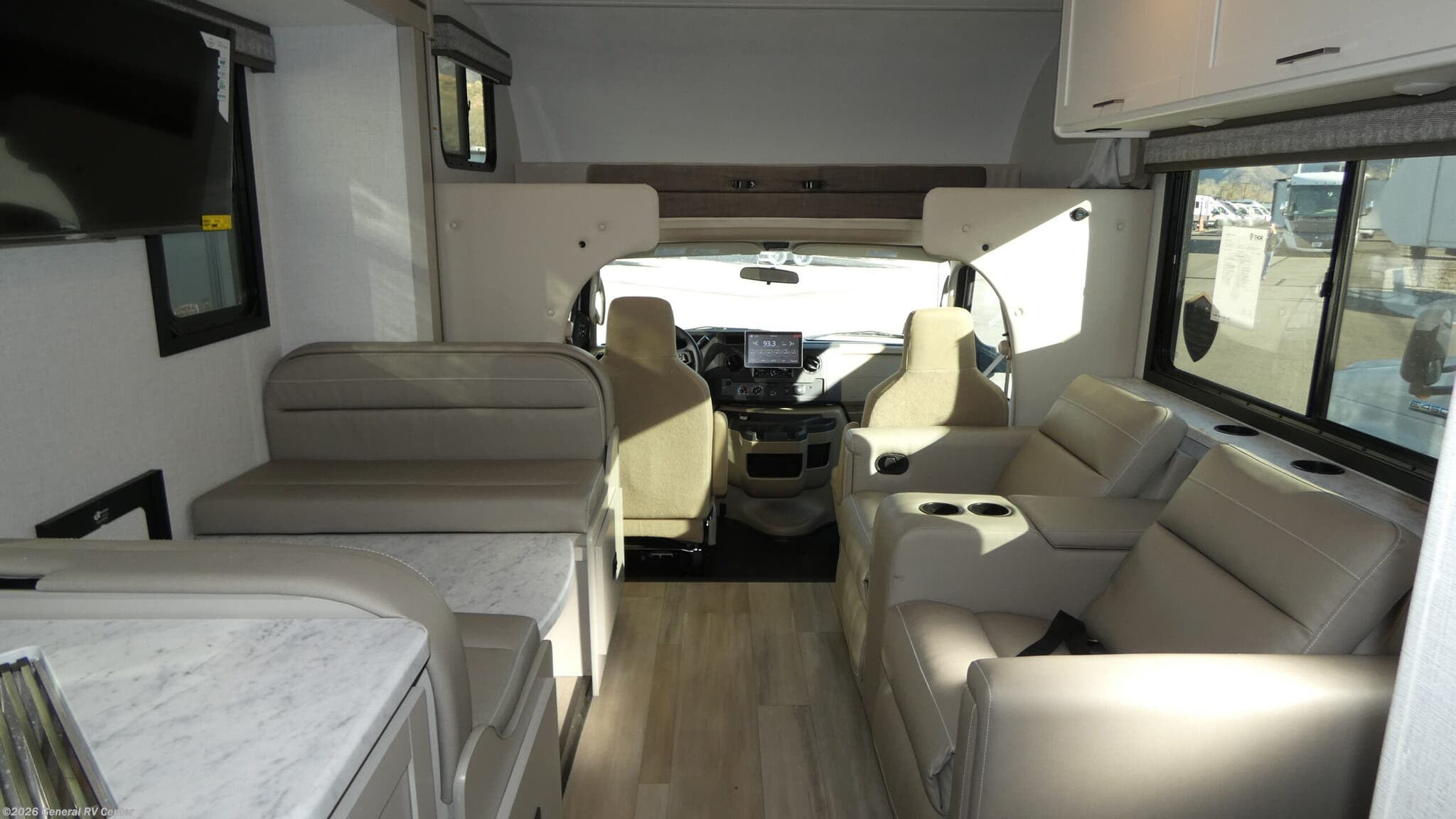 New 2026 Thor Motor Coach Pasadena SE28 available in South Weber, Utah