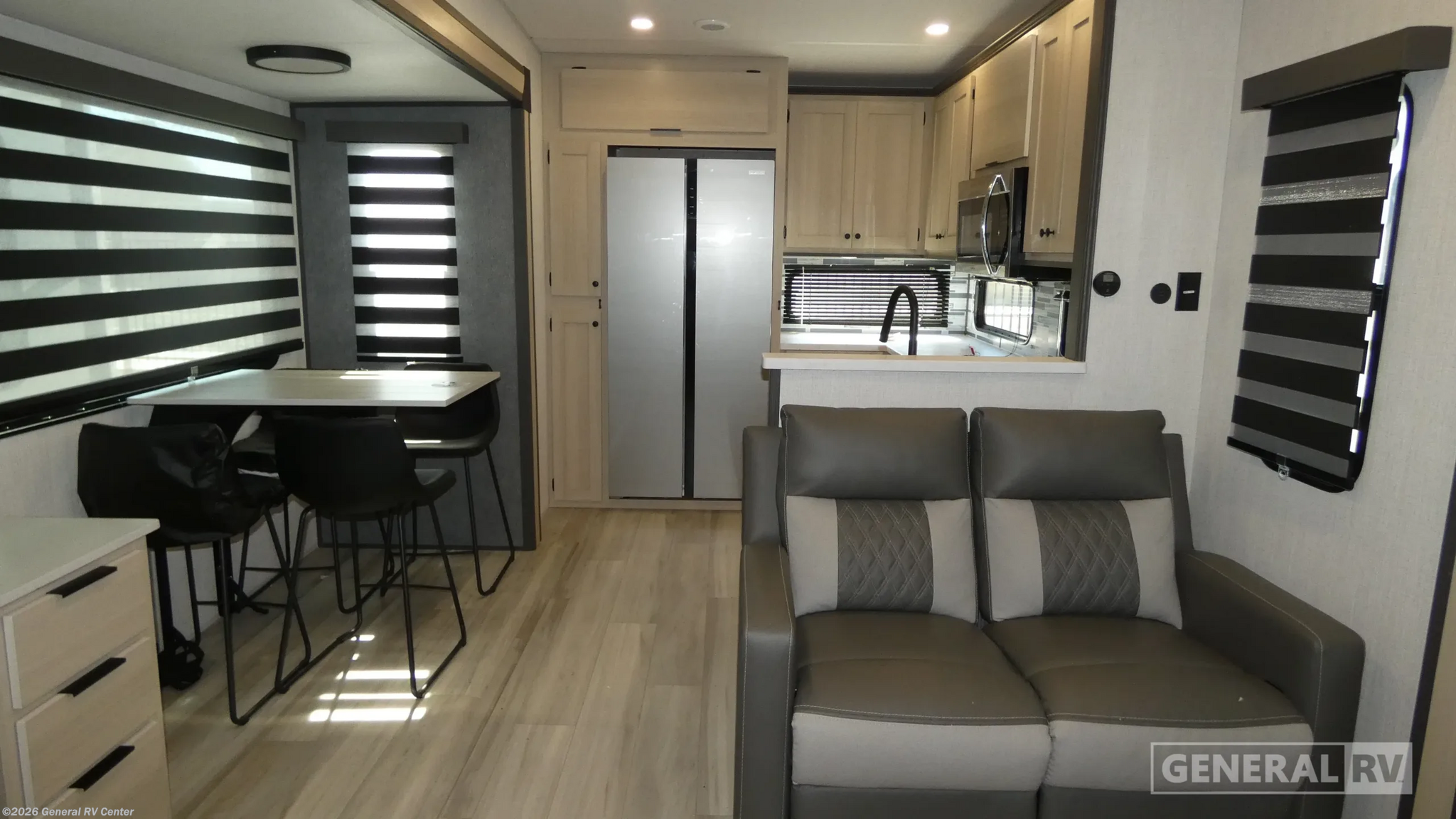 2025 Forest River Wildcat 33CHEF - Used Fifth Wheel For Sale by General RV Center in South Weber, Utah