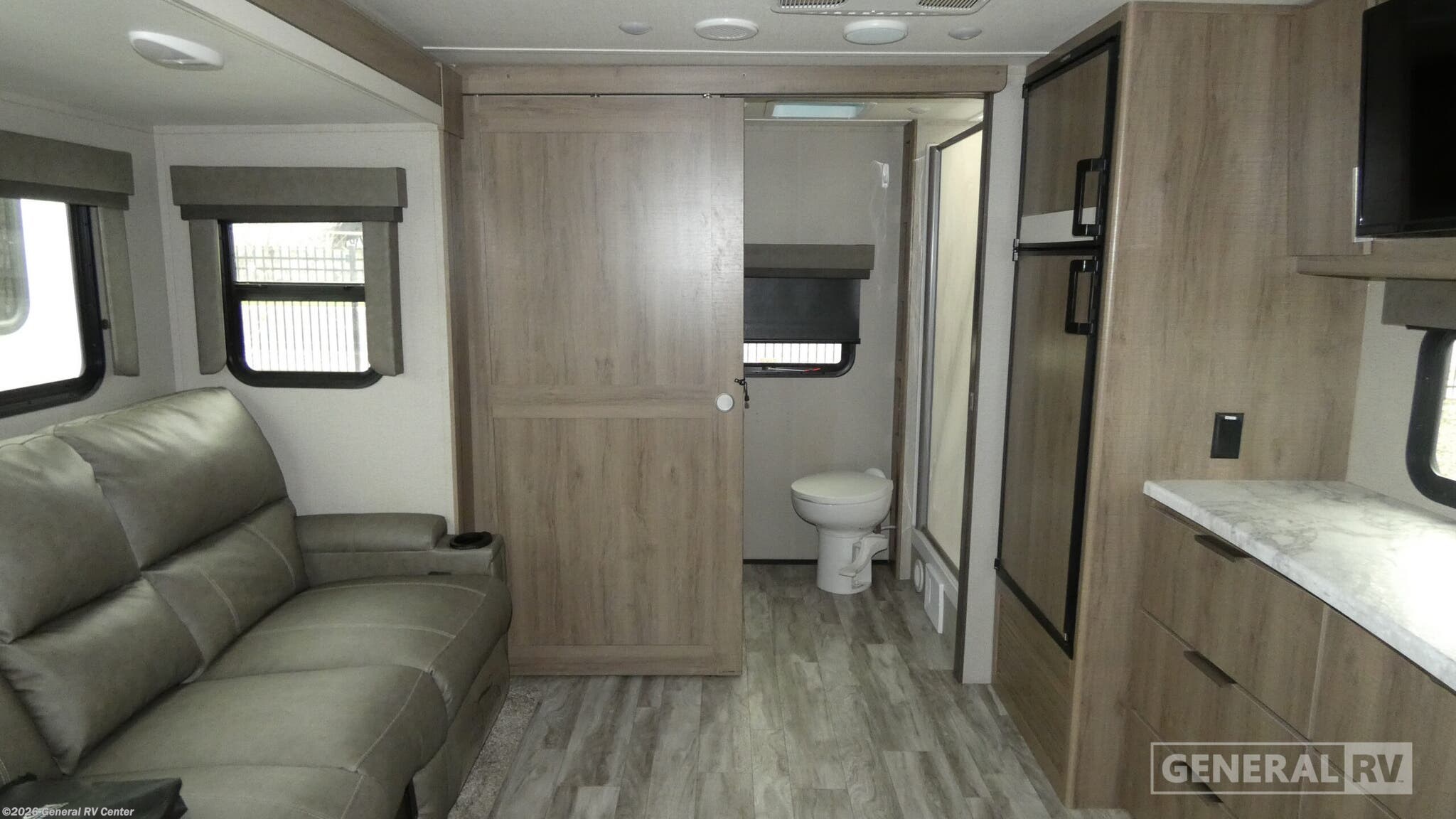 2021 Grand Design Imagine XLS 22RBE - Used Travel Trailer For Sale by General RV Center in South Weber, Utah