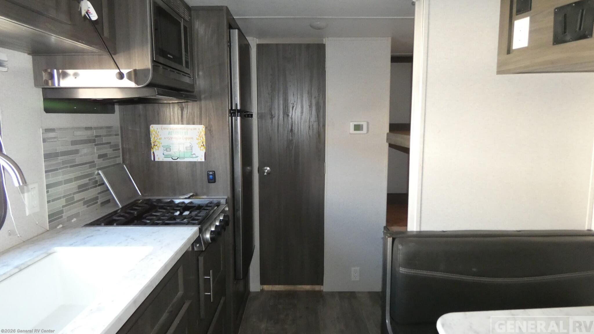 2020 Forest River SHASTA 18BH - Used Travel Trailer For Sale by General RV Center in South Weber, Utah