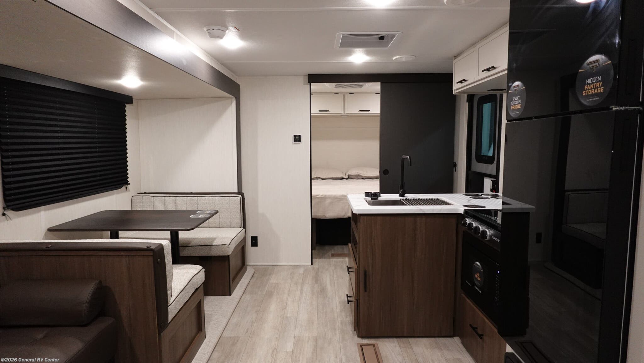 New 2026 Prime Time Avenger 26DBS available in South Weber, Utah