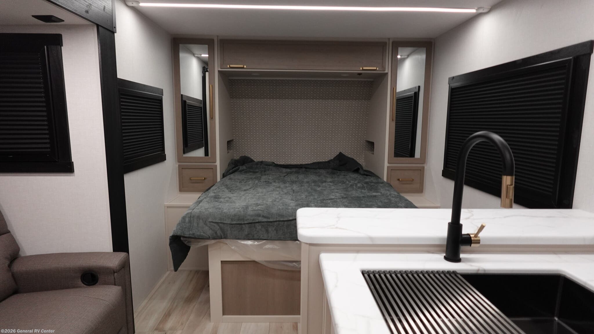 New 2026 Forest River WILDWOOD-HG 21RBHL available in South Weber, Utah