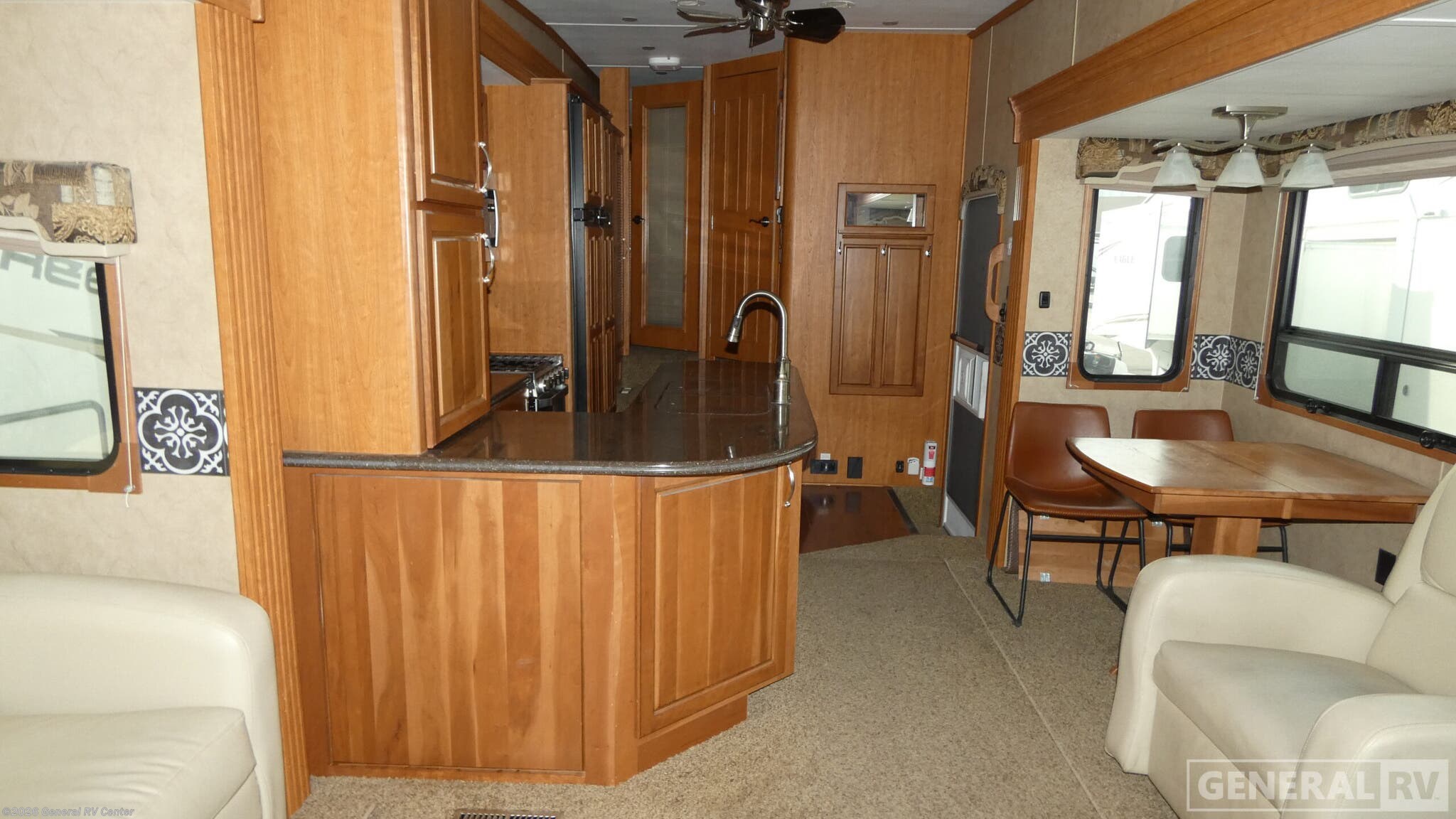 Used 2011 Carriage Cameo 37RESLS available in South Weber, Utah