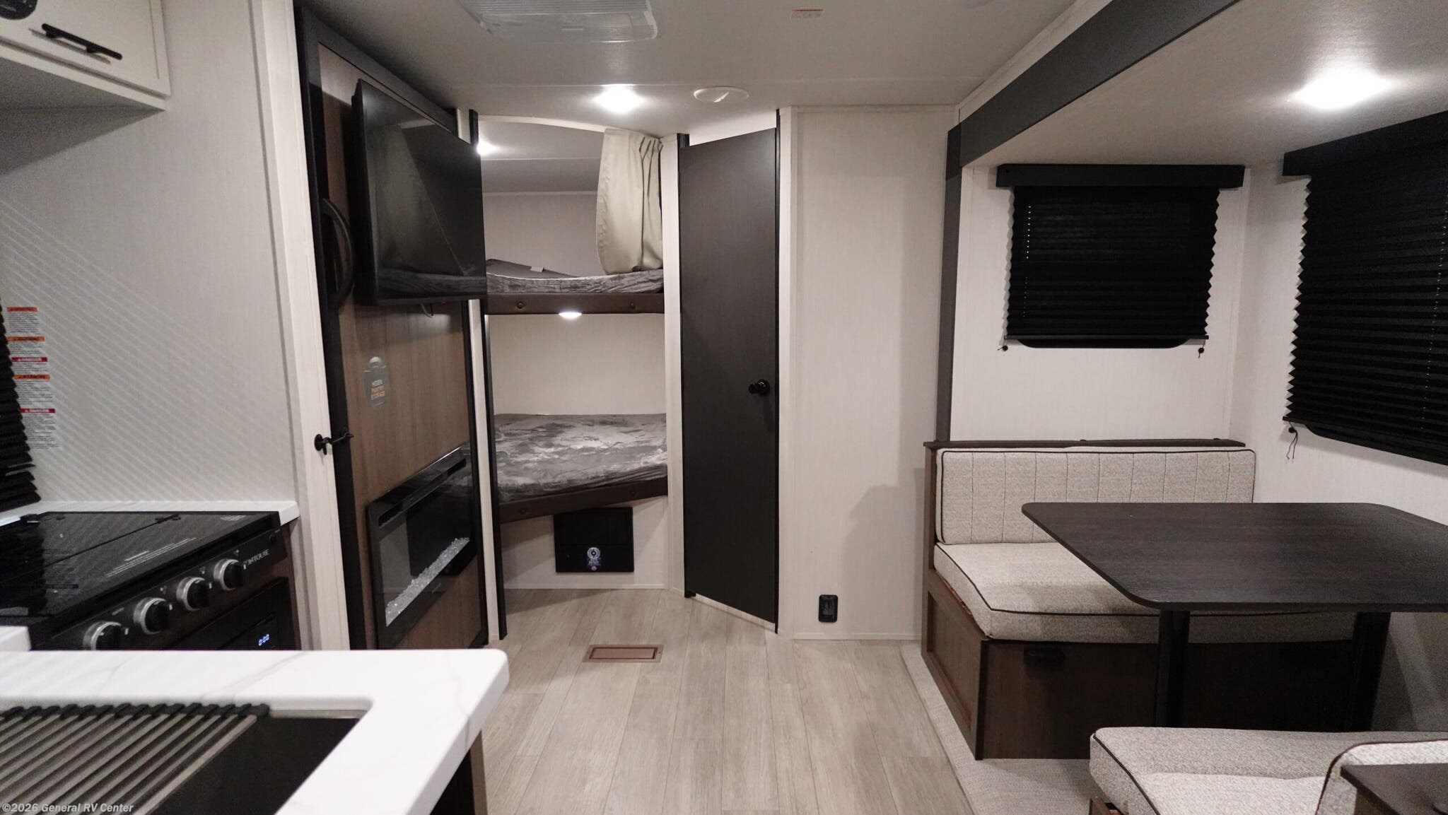 2026 Prime Time Avenger 23BHS - New Travel Trailer For Sale by General RV Center in South Weber, Utah