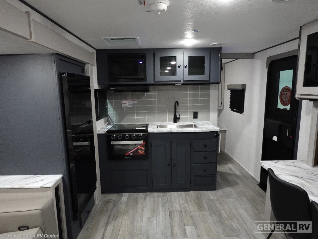 New 2025 Coachmen Apex 242BARV available in South Weber, Utah