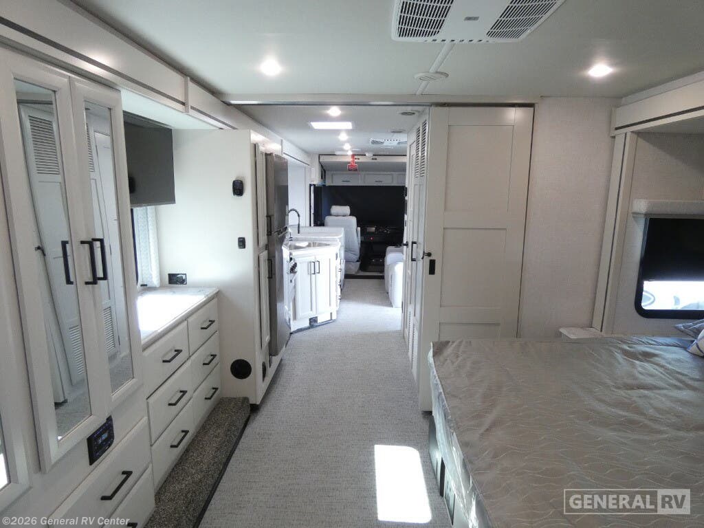 New 2026 Holiday Rambler Admiral 32N available in South Weber, Utah