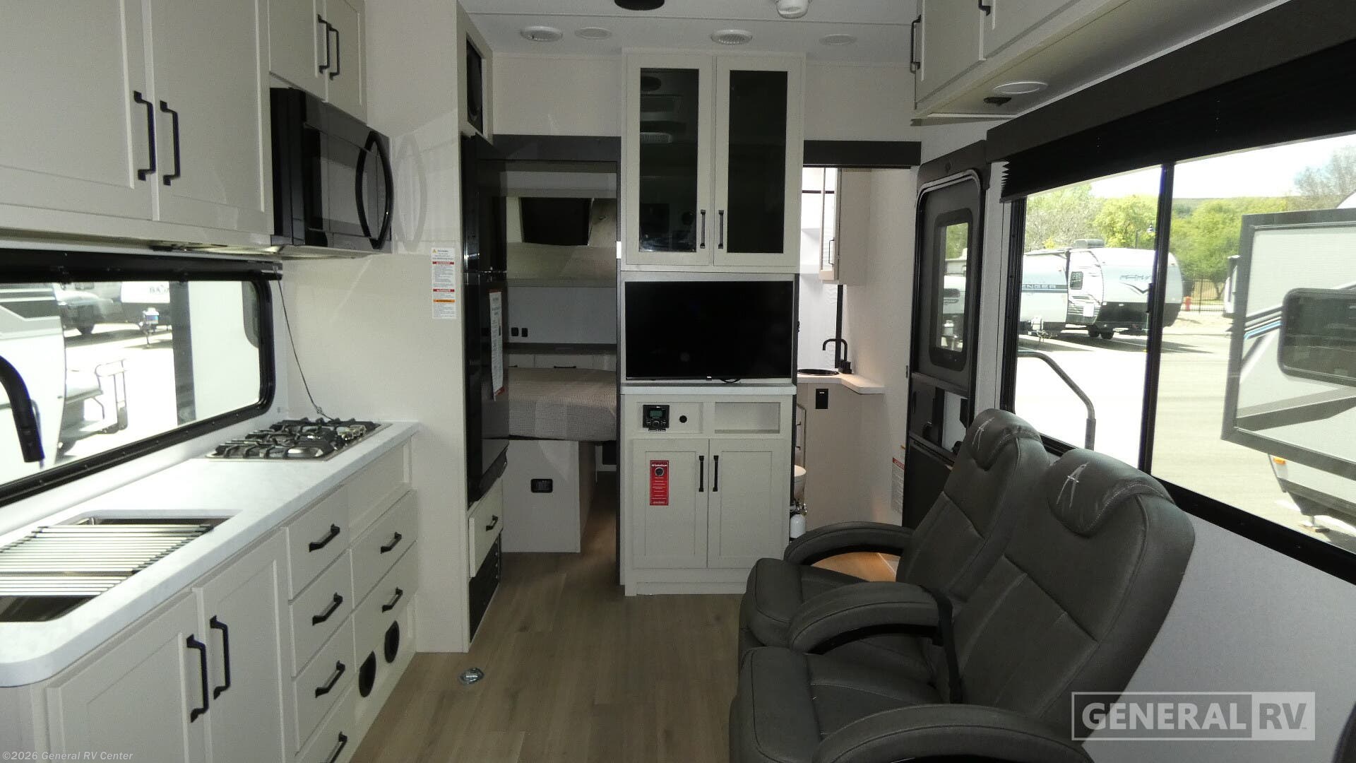 New 2026 Grand Design Momentum G-Class 21G available in South Weber, Utah