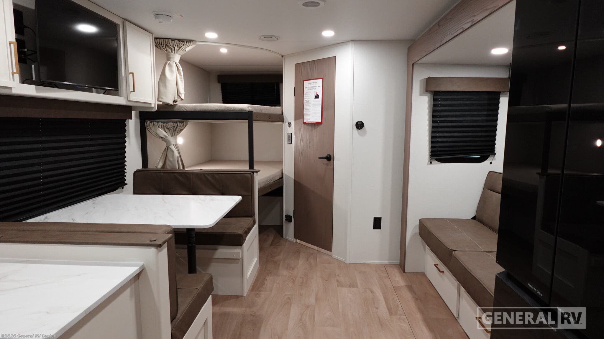 2026 Grand Design TRANSCEND-XPLOR 26BHX - New Travel Trailer For Sale by General RV Center in South Weber, Utah