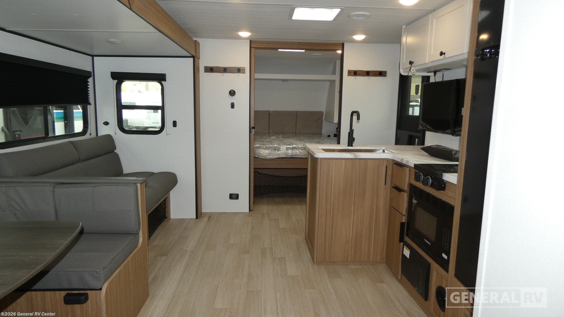 New 2026 Keystone Passport 284QB available in South Weber, Utah