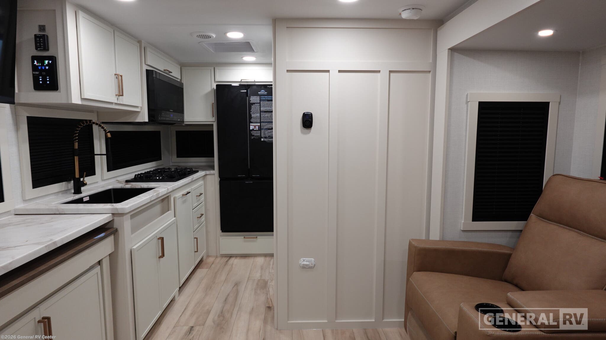 2026 Brinkley RV Model Ix 20X - New Travel Trailer For Sale by General RV Center in South Weber, Utah