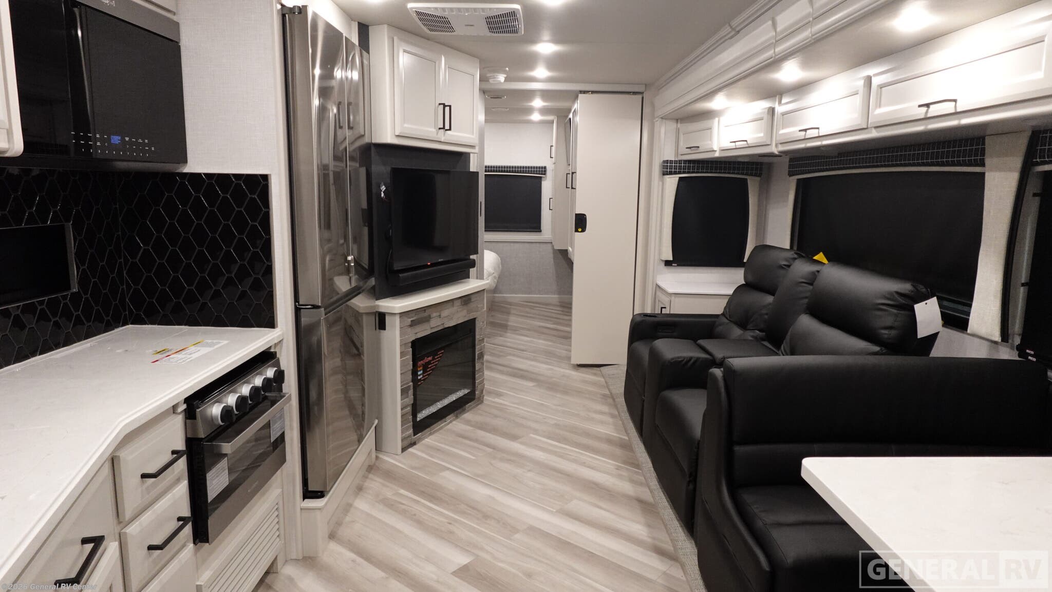 2026 Holiday Rambler Vacationer 33C - New Class A For Sale by General RV Center in South Weber, Utah