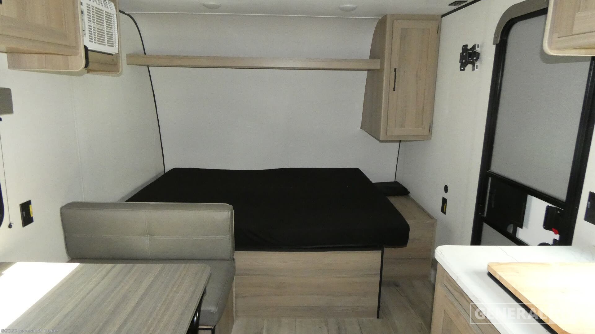 Used 2025 Keystone Coleman 17B available in South Weber, Utah