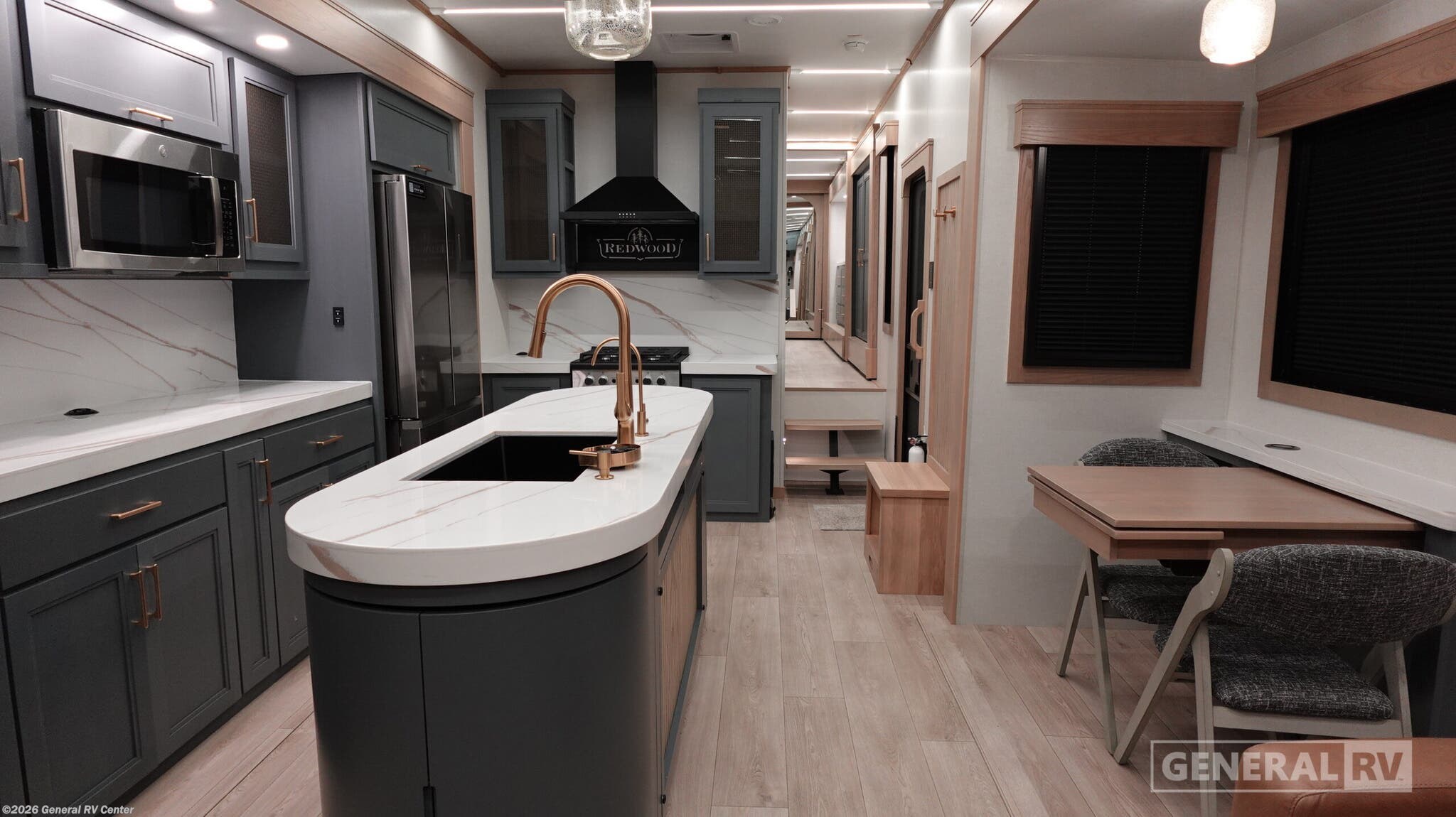 New 2027 CrossRoads Redwood 412GK available in South Weber, Utah
