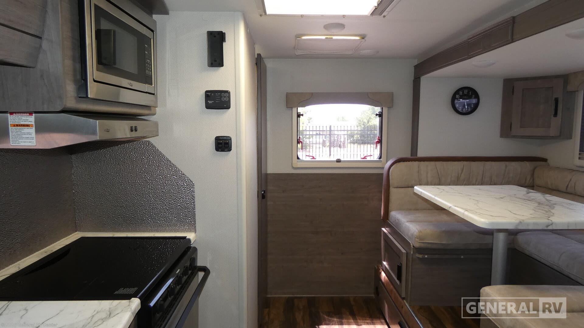 2020 Lance 1575 - Used Travel Trailer For Sale by General RV Center in South Weber, Utah