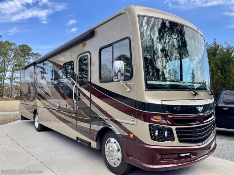Southwind Rv 2018 Fleetwood Southwind 35K RV for Sale in Ridgeville, SC 29472 | 002 ...