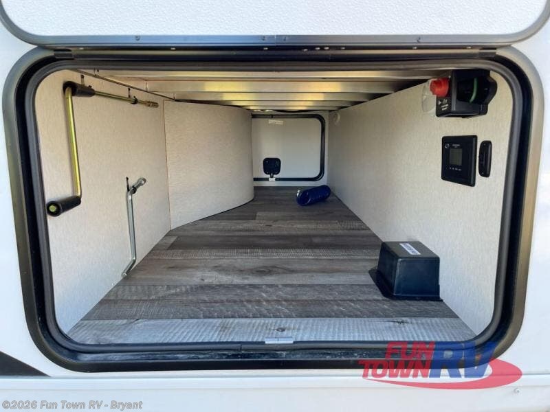 New 2025 CrossRoads Sunset Trail SS253RB available in Bryant, Arkansas