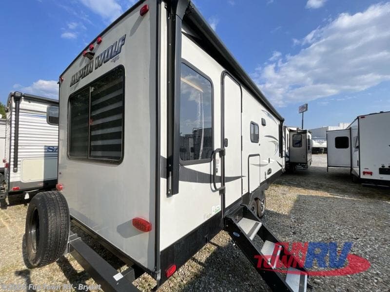 2021 Cherokee Alpha Wolf 23RD-L by Forest River from Fun Town RV - Bryant in Bryant, Arkansas