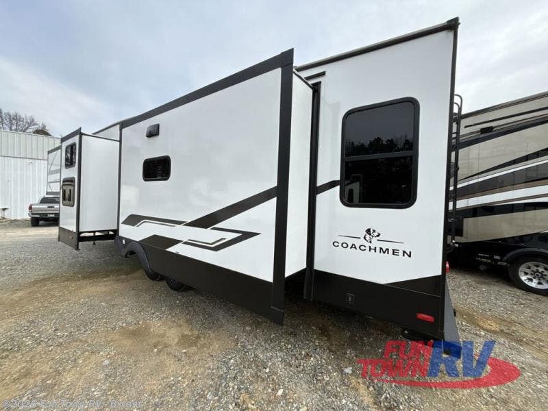2025 Chaparral 360IBL by Coachmen from Fun Town RV - Bryant in Bryant, Arkansas