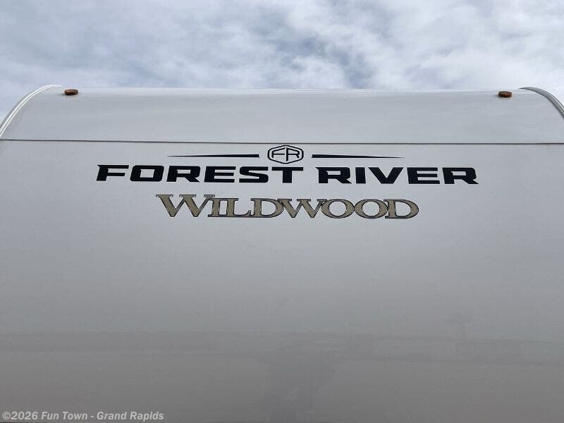 2025 Forest River Wildwood 28VIEWX - New Travel Trailer For Sale by Fun Town - Grand Rapids in Rockford, Michigan