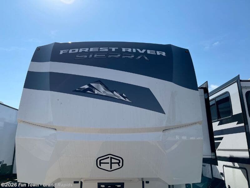 2025 Forest River Sierra 4002FB - New Fifth Wheel For Sale by Fun Town - Grand Rapids in Rockford, Michigan
