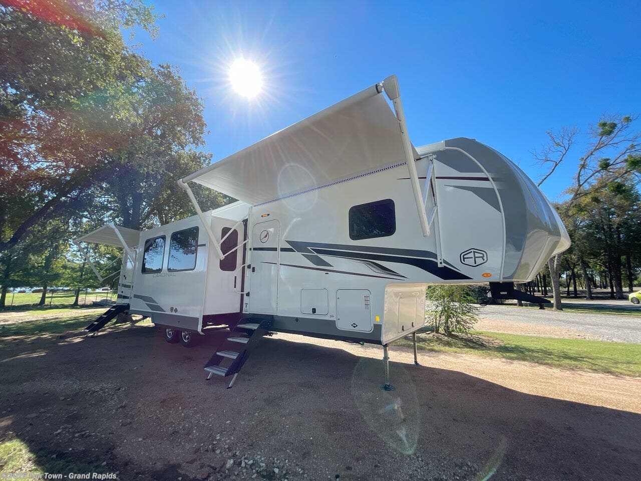 2025 Forest River Cardinal 35FUN - New Fifth Wheel For Sale by Fun Town - Grand Rapids in Rockford, Michigan