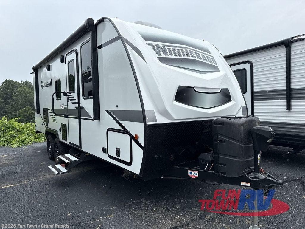 2021 Micro Minnie 2306BHS by Winnebago from Fun Town - Grand Rapids in Rockford, Michigan