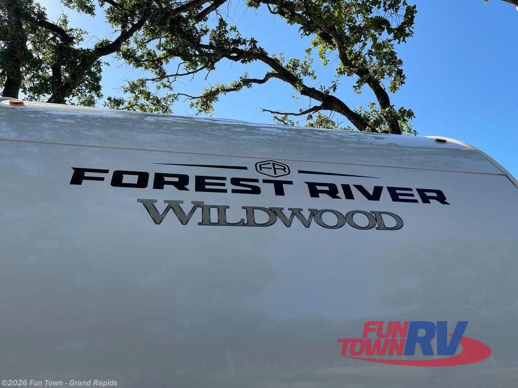 2025 Wildwood 29BDB by Forest River from Fun Town - Grand Rapids in Rockford, Michigan