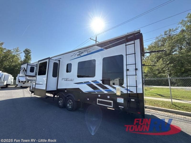 2022 Fuzion 379 by Keystone from Fun Town RV - Little Rock in Little Rock, Arkansas